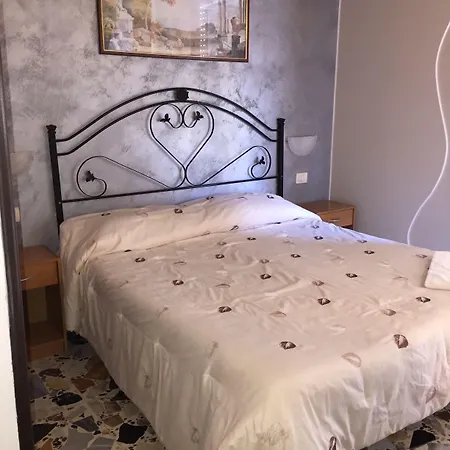 Populus Frühstückspension Syrakus