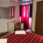 Populus Oda ve Kahvaltı Siraküza